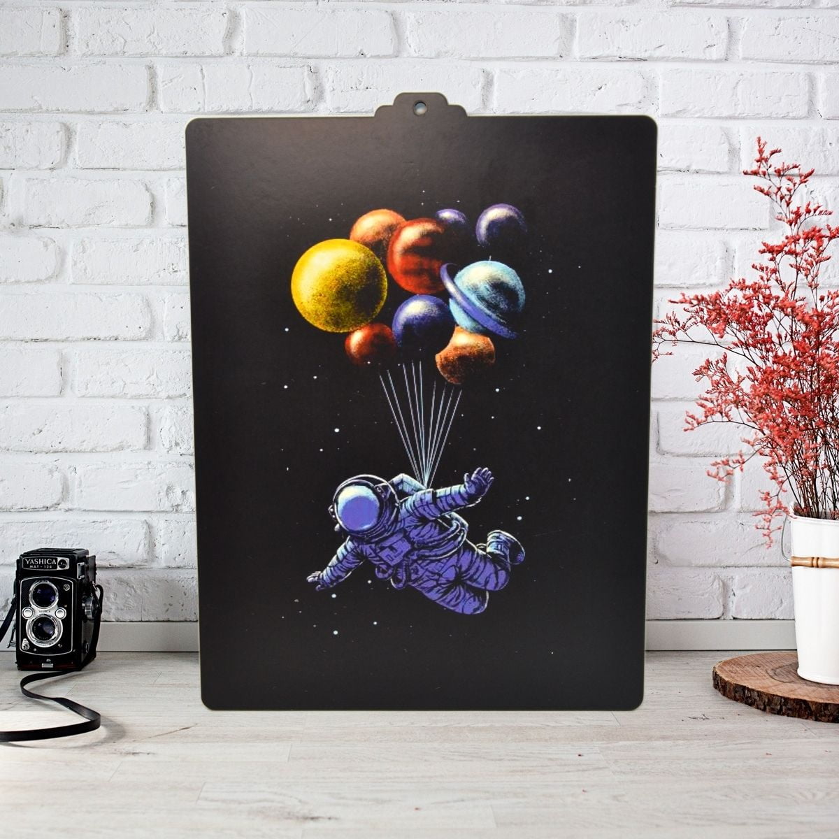 Balonlu astranot tablo 2 - balonla uçan astronot tablo - figurex